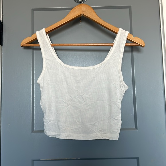 Ribbed crop top - Picture 3 of 3